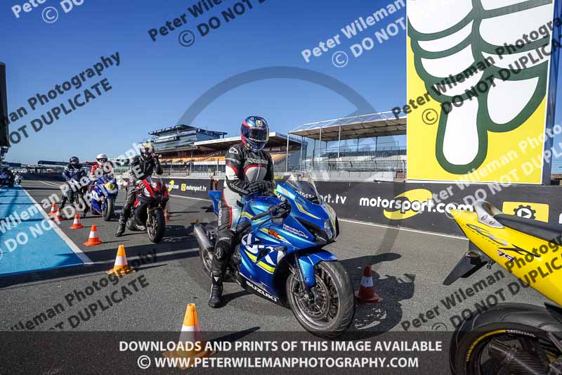 France;Le Mans;event digital images;motorbikes;no limits;peter wileman photography;trackday;trackday digital images